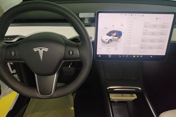 Used Tesla Model Y 2022 Rear-Wheel-Drive Version Center Console