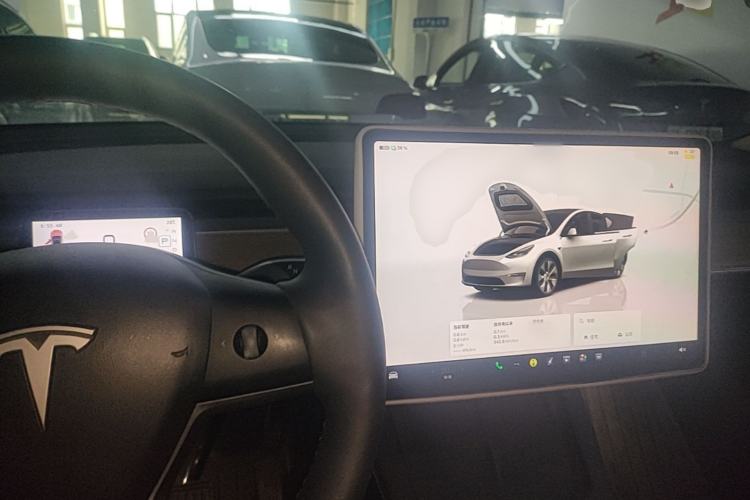 Used Tesla Model Y 2022 Revised Version Rear-Wheel Drive Center Console