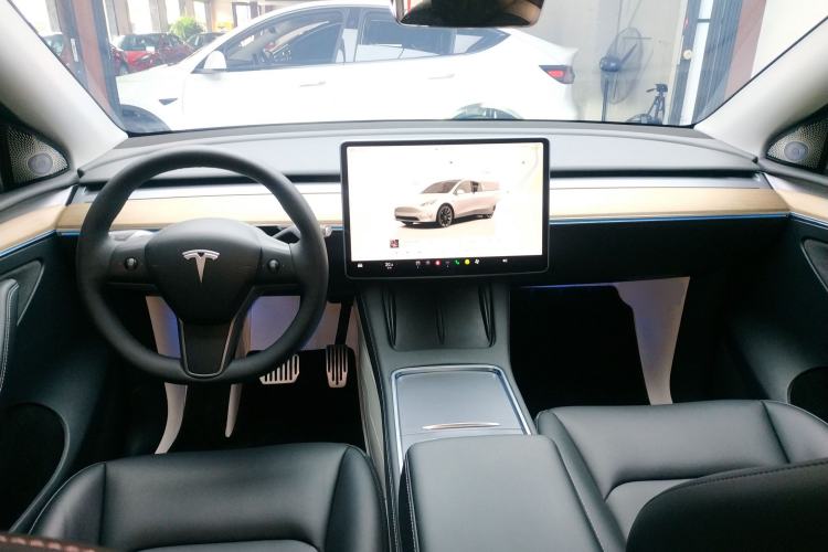 Used Tesla Model Y 2022 Revised Version Rear-Wheel Drive Center Console
