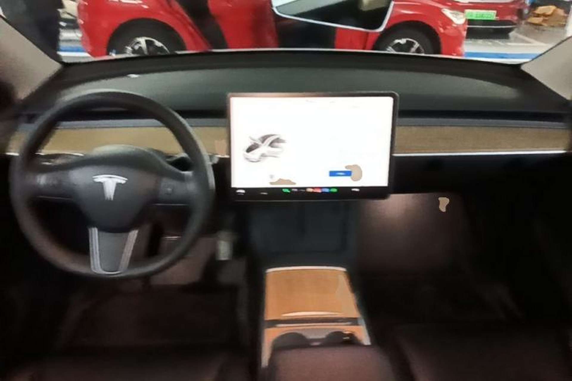 Used Tesla Model Y 2022 Rear-Wheel-Drive Version Center Console
