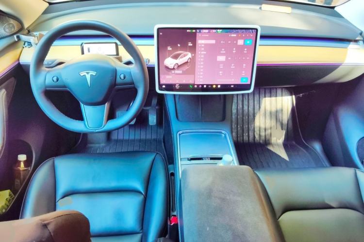 Used Tesla Model Y 2022 Revised Version Rear-Wheel Drive Center Console