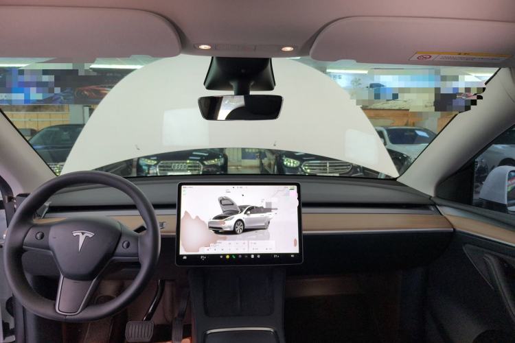 Used Tesla Model Y 2022 Revised Version Rear-Wheel Drive Center Console