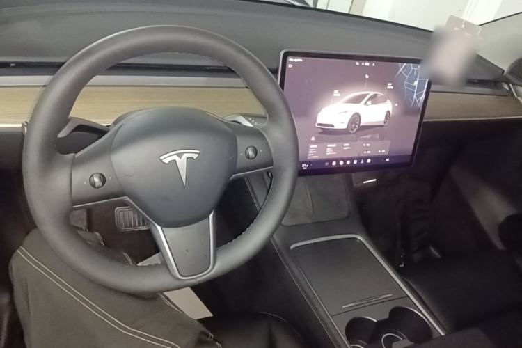Used Tesla Model Y 2022 Revised Version Rear-Wheel Drive Center Console