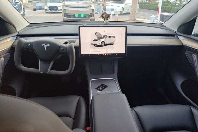 Used Tesla Model Y 2022 Revised Version Rear-Wheel Drive Center Console