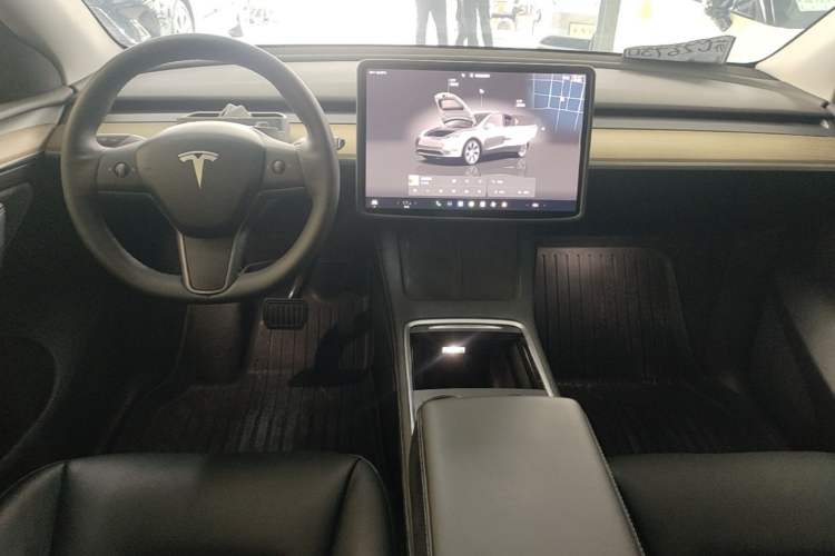 Used Tesla Model Y 2022 Revised Version Rear-Wheel Drive Center Console