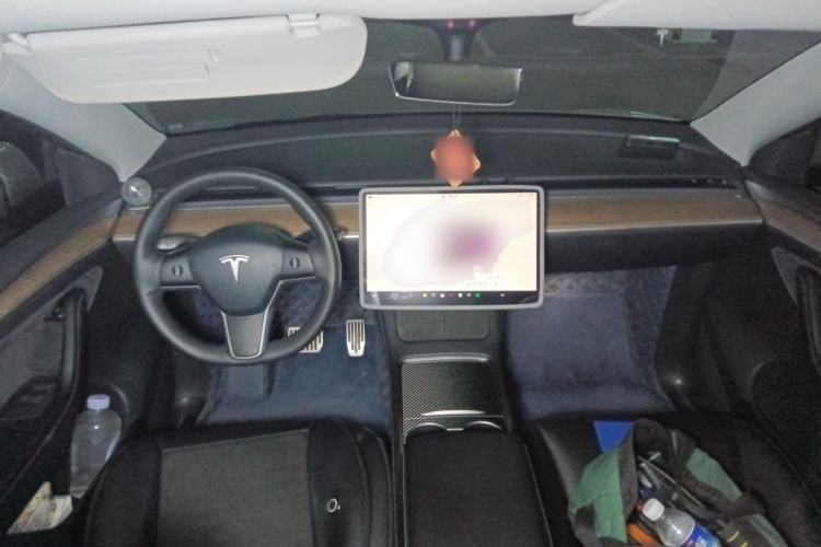 Used Tesla Model Y 2022 Rear-Wheel-Drive Version Center Console