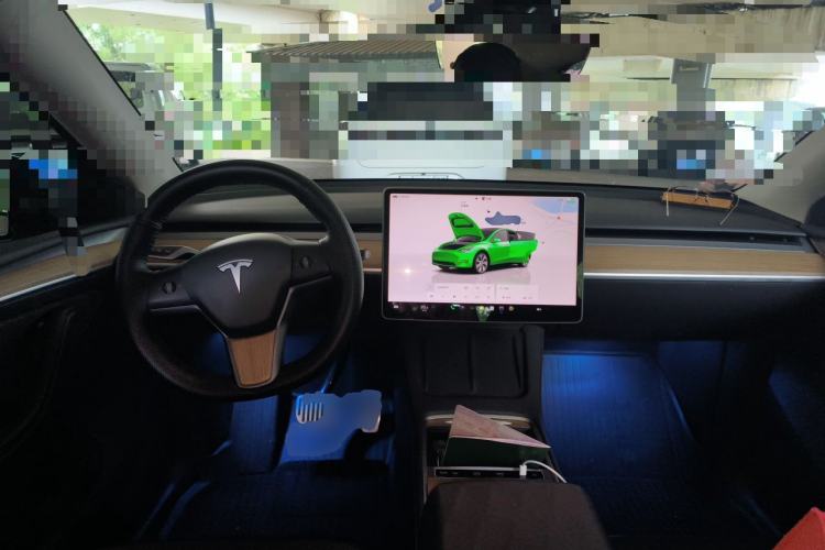 Used Tesla Model Y 2022 Rear-Wheel-Drive Version Center Console