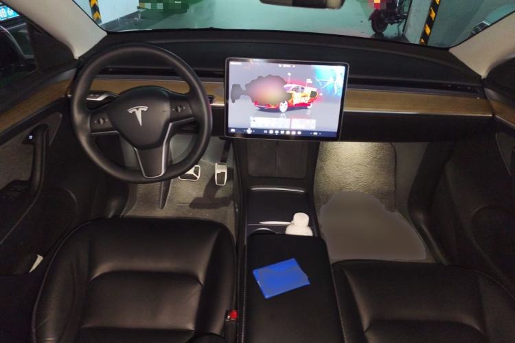 Used Tesla Model Y 2022 Revised Version Rear-Wheel Drive Center Console