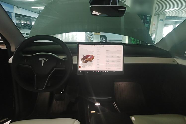 Used Tesla Model Y 2022 Revised Version Rear-Wheel Drive Center Console
