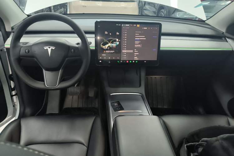 Used Tesla Model Y 2022 Revised Version Rear-Wheel Drive Center Console