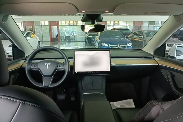 Used Tesla Model Y 2022 Revised Version Long-Range All-Wheel Drive Center Console