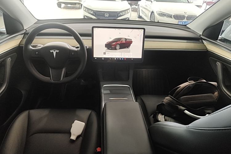 Used Tesla Model Y 2022 Revised Version Rear-Wheel Drive Center Console
