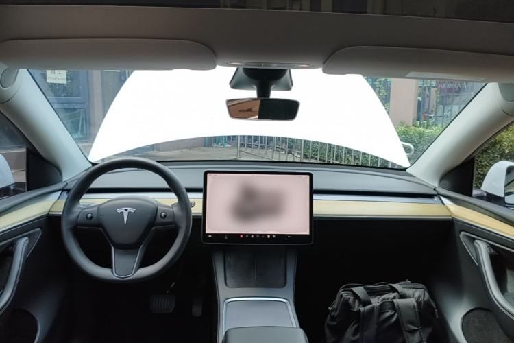 Used Tesla Model Y 2022 Revised Version Rear-Wheel Drive Center Console