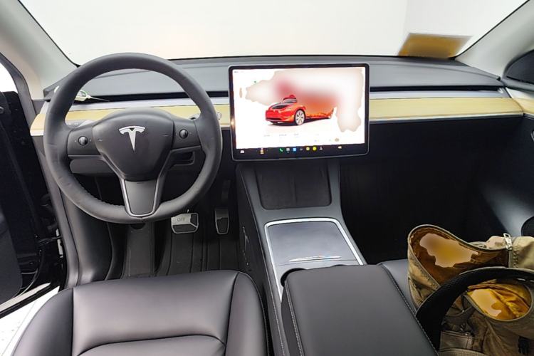 Used Tesla Model Y 2022 Revised Version Rear-Wheel Drive Center Console