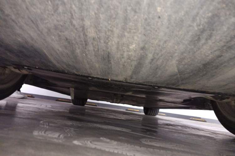 Used Tesla Model Y 2022 Rear-Wheel-Drive Version Chassis Front