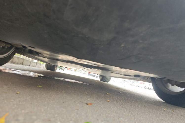 Used Tesla Model Y 2022 Rear-Wheel-Drive Version Chassis Front