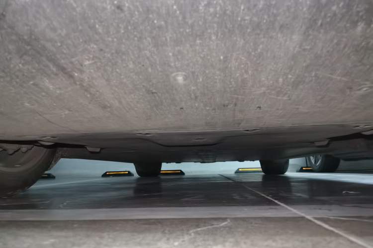 Used Tesla Model Y 2022 Rear-Wheel-Drive Version Chassis Front