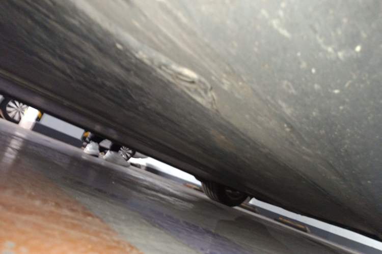Used Tesla Model Y 2022 Rear-Wheel-Drive Version Chassis Front Left