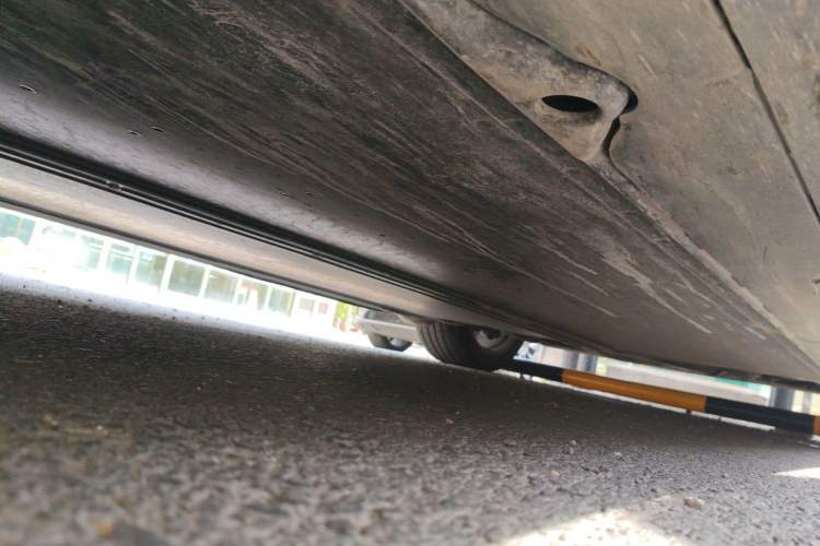 Used Tesla Model Y 2022 Rear-Wheel-Drive Version Chassis Front Left