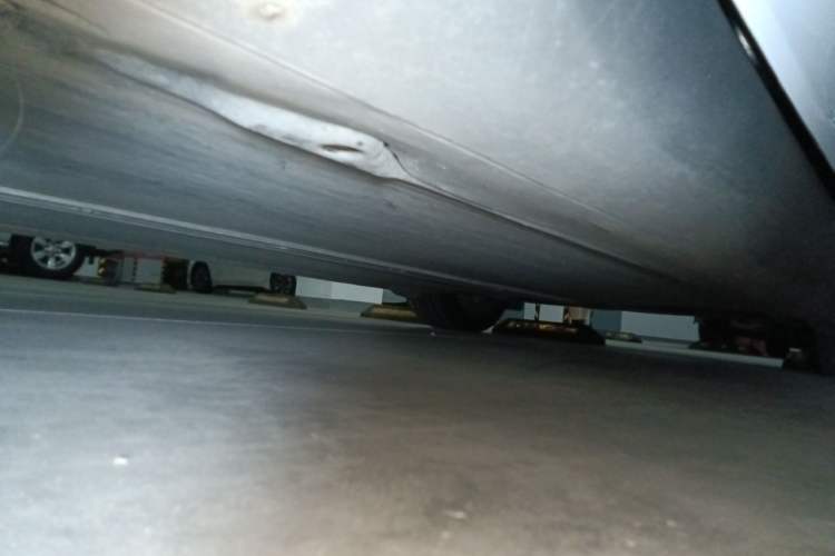 Used Tesla Model Y 2022 Rear-Wheel-Drive Version Chassis Front Left
