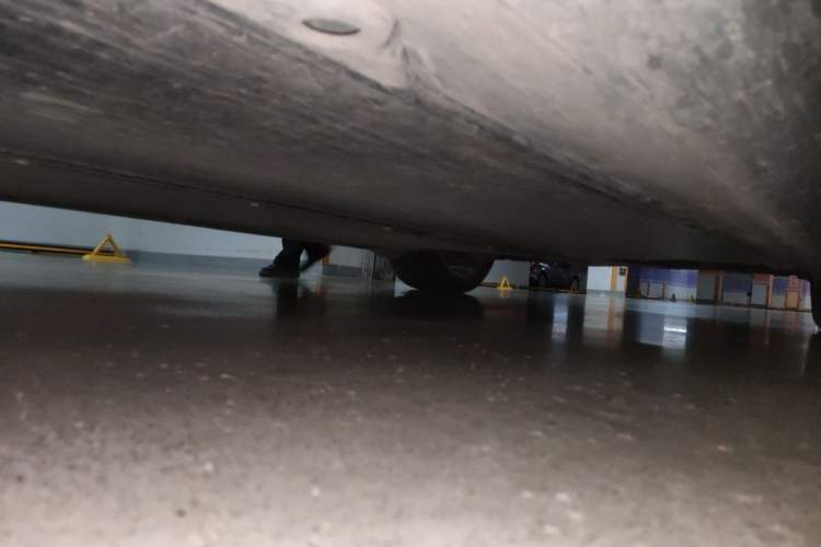 Used Tesla Model Y 2022 Revised Version Rear-Wheel Drive Chassis Front Left