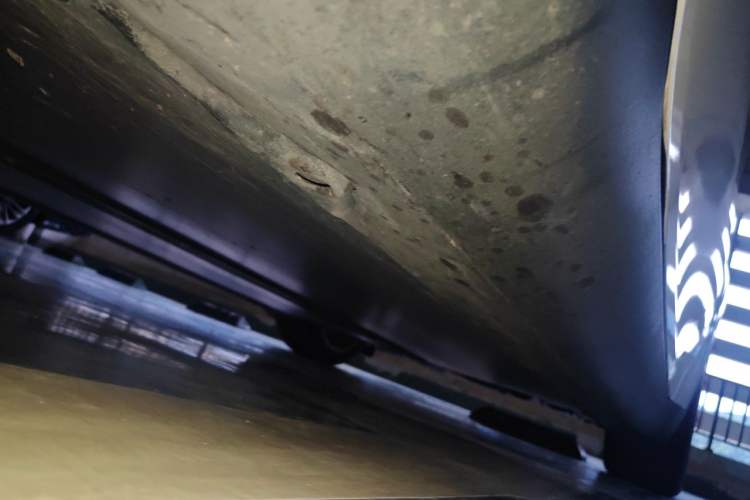 Used Tesla Model Y 2022 Revised Version Rear-Wheel Drive Chassis Front Left