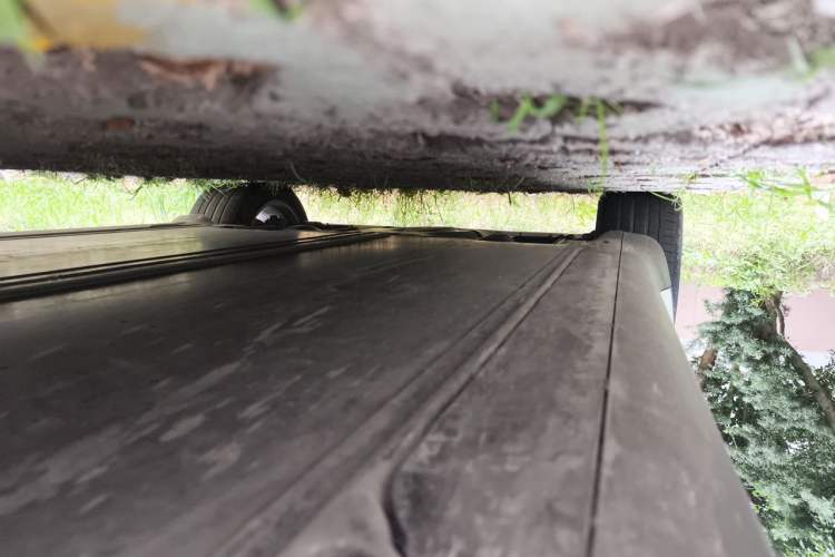 Used Tesla Model Y 2022 Rear-Wheel-Drive Version Chassis Front Right
