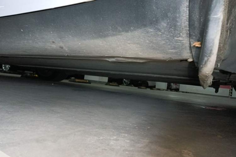 Used Tesla Model Y 2022 Rear-Wheel-Drive Version Chassis Front Right