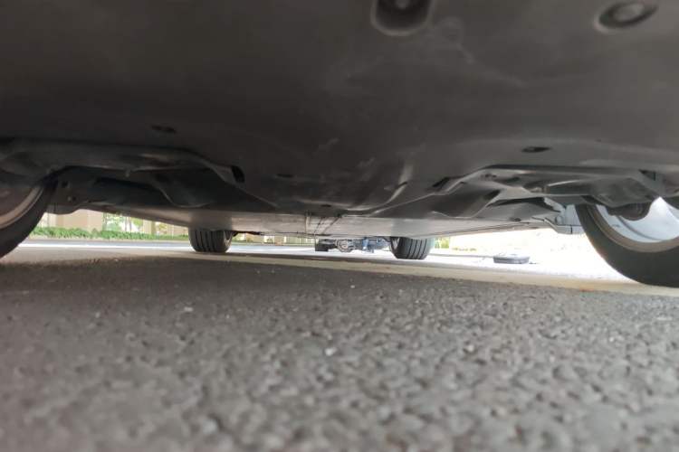 Used Tesla Model Y 2022 Long-Range All-Wheel-Drive Version Chassis Rear