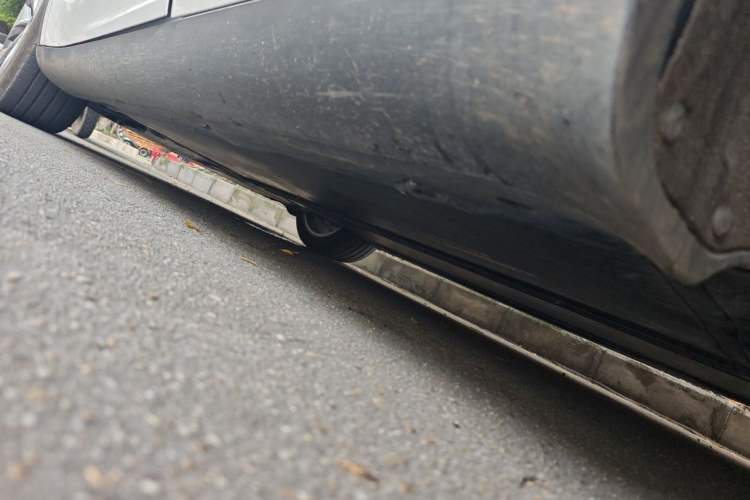 Used Tesla Model Y 2022 Rear-Wheel-Drive Version Chassis Rear Left