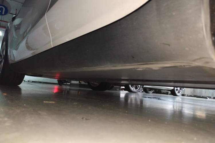 Used Tesla Model Y 2022 Revised Version Rear-Wheel Drive Chassis Rear Left