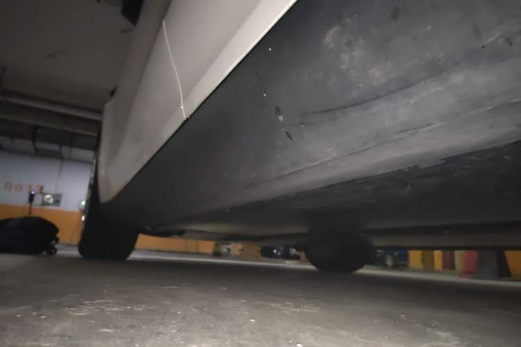 Used Tesla Model Y 2022 Long-Range All-Wheel-Drive Version Chassis Rear Left
