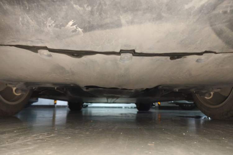 Used Tesla Model Y 2022 Revised Version Rear-Wheel Drive Chassis Rear