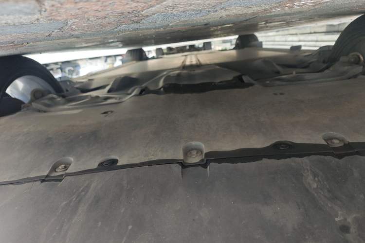 Used Tesla Model Y 2022 Revised Version Rear-Wheel Drive Chassis Rear