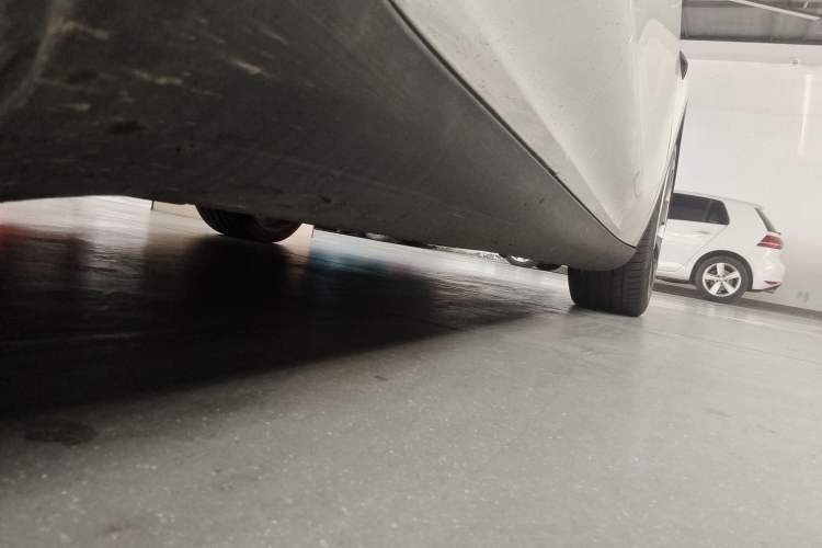 Used Tesla Model Y 2022 Performance High-Performance All-Wheel-Drive Version Chassis Rear Right