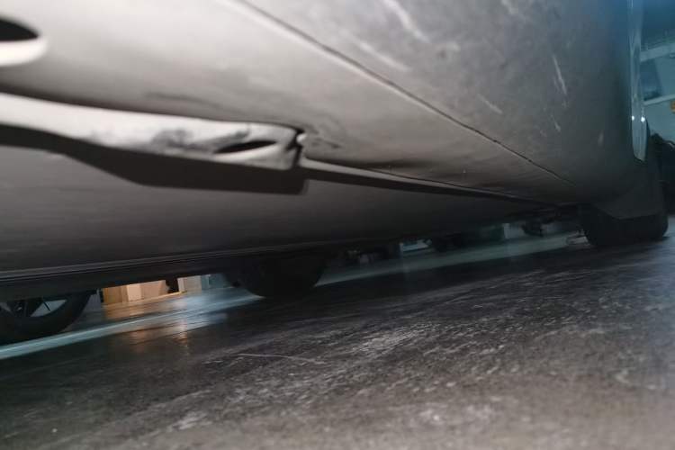 Used Tesla Model Y 2022 Rear-Wheel-Drive Version Chassis Rear Right
