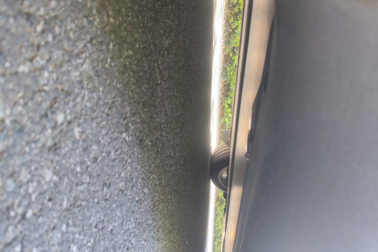 Used Tesla Model Y 2022 Rear-Wheel-Drive Version Chassis Rear Right
