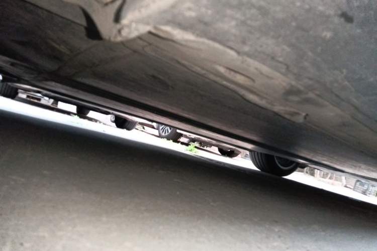 Used Tesla Model Y 2022 Revised Version Rear-Wheel Drive Chassis Rear Right