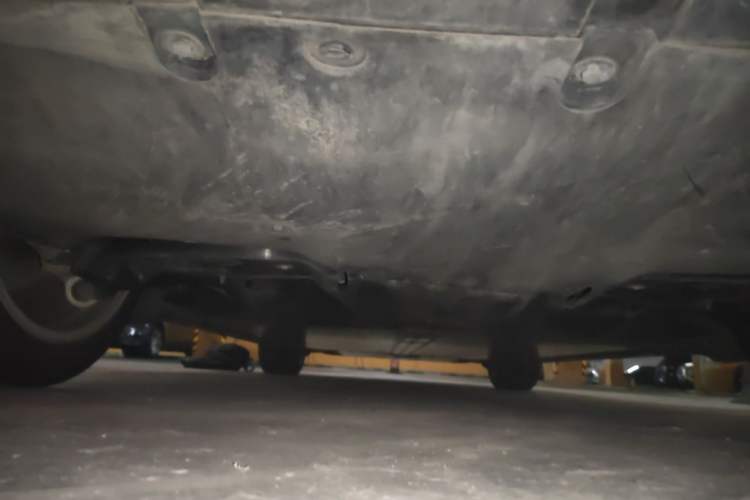Used Tesla Model Y 2022 Long-Range All-Wheel-Drive Version Chassis Rear
