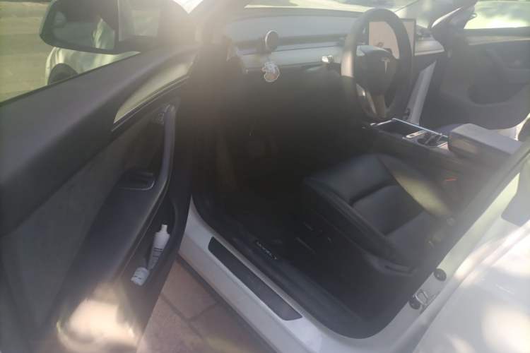 Used Tesla Model Y 2022 Revised Version Rear-Wheel Drive Driver Seat