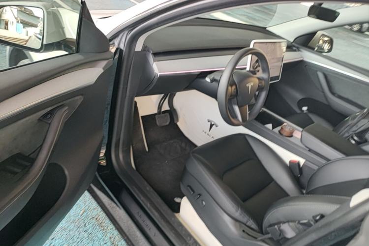 Used Tesla Model Y 2022 Revised Version Rear-Wheel Drive Driver Seat