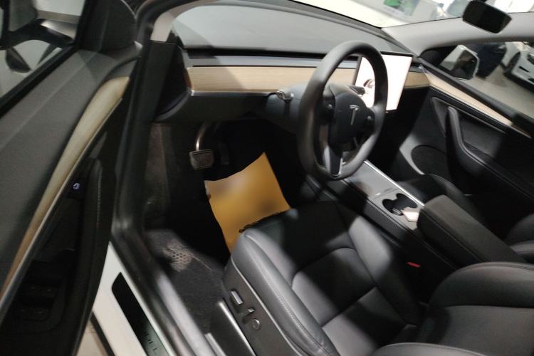 Used Tesla Model Y 2022 Revised Version Long-Range All-Wheel Drive Driver Seat