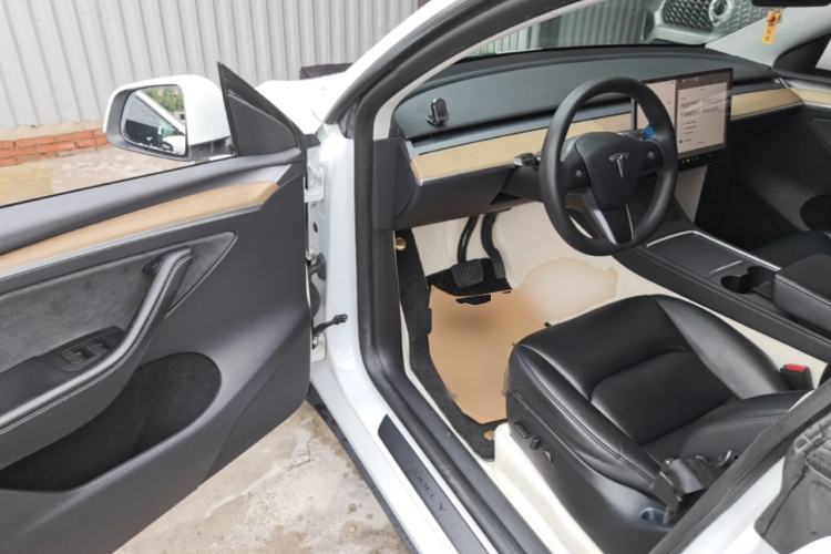 Used Tesla Model Y 2022 Revised Version Long-Range All-Wheel Drive Driver Seat