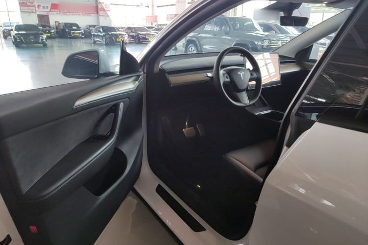 Used Tesla Model Y 2022 Revised Version Rear-Wheel Drive Driver Seat