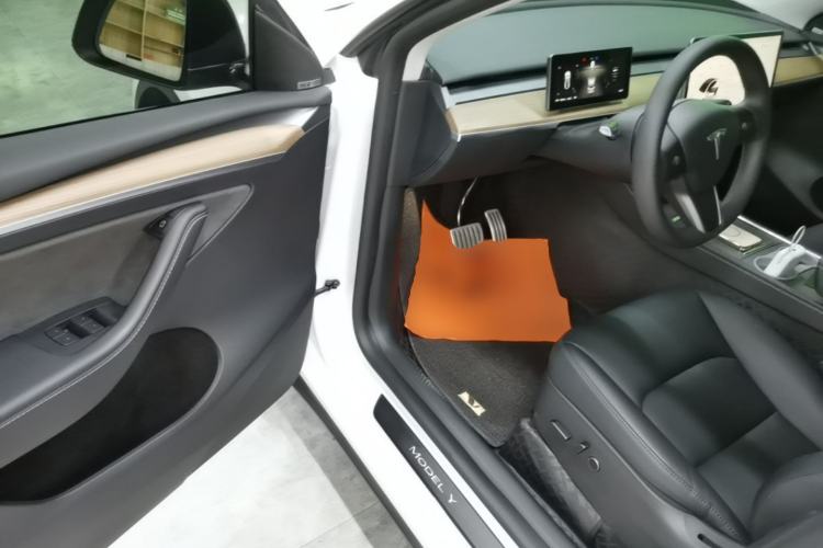 Used Tesla Model Y 2022 Performance High-Performance All-Wheel-Drive Version Driver Seat