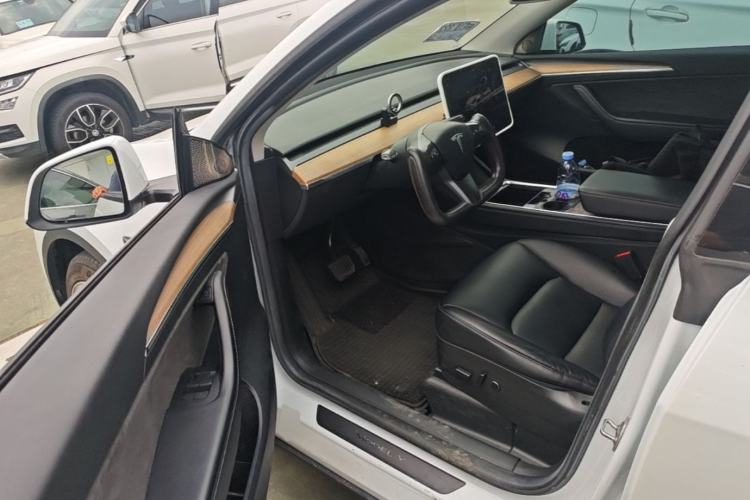 Used Tesla Model Y 2022 Revised Version Long-Range All-Wheel Drive Driver Seat