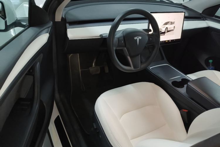 Used Tesla Model Y 2022 Revised Version Rear-Wheel Drive Driver Seat