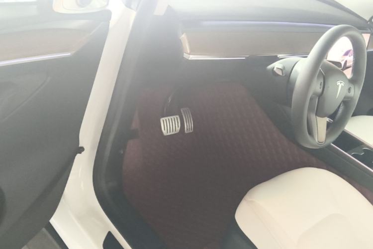 Used Tesla Model Y 2022 Performance High-Performance All-Wheel-Drive Version Driver Seat