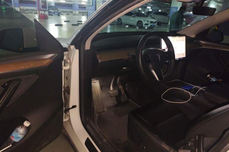 Used Tesla Model Y 2022 Revised Version Rear-Wheel Drive Driver Seat