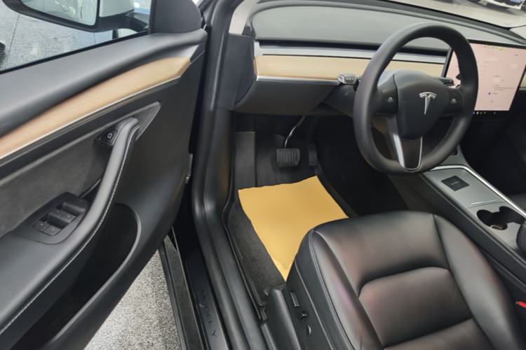 Used Tesla Model Y 2022 Revised Version Rear-Wheel Drive Driver Seat